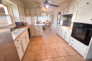 Photo 2 of 18 of 3707 110th St, Lubbock, TX