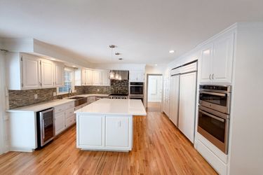 Photo 2 of 24 of 112 Queensferry Rd, Cary, NC