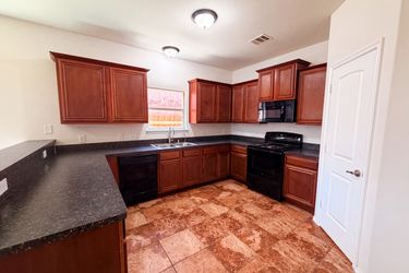 Photo 2 of 18 of 4038 Golden Rod Dr, Forney, TX