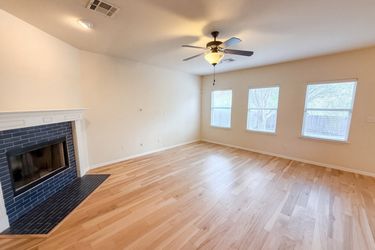 Photo 2 of 36 of 12016 Timber Heights Dr, Austin, TX