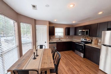 Photo 2 of 19 of 7020 Greenbower Ln, Atlanta, GA