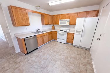 Photo 2 of 29 of 18959 E Linvale Pl, Aurora, CO
