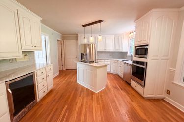 Photo 2 of 69 of 5416 Forest Acres Dr, Nashville, TN