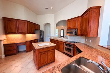Photo 2 of 16 of 1724 Boxwood Ln, Wylie, TX