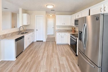 Photo 2 of 22 of 2708 White Oak Dr, Little Elm, TX
