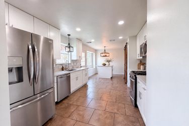 Photo 2 of 25 of 4519 S Ridgewalk Dr, Houston, TX
