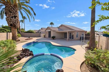 Photo 2 of 24 of 75 S Kingston St, Chandler, AZ