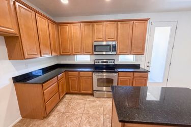 Photo 2 of 25 of 7452 S Golden Shore Dr, Tucson, AZ
