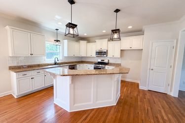 Photo 2 of 24 of 1032 Rudder Dr, Spring Hill, TN
