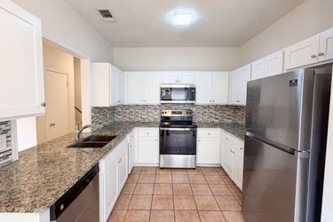 Photo 2 of 19 of 3500 E Park Blvd, Plano, TX