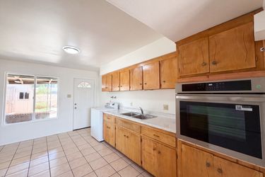 Photo 2 of 21 of 3115 N 53rd Dr, Phoenix, AZ