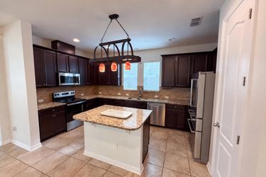 Photo 2 of 39 of 8231 Laureate Blvd, Orlando, FL