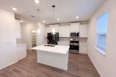 Photo 2 of 24 of 17325 Casanova Ave, Pflugerville, TX
