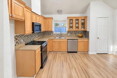 Photo 2 of 20 of 5018 Graford Pl, Corpus Christi, TX