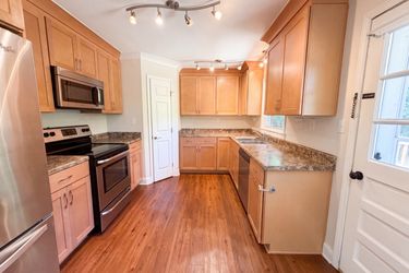 Photo 2 of 17 of 2154 Rosewood Dr, Rock Hill, SC