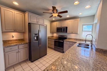 Photo 2 of 21 of 817 W Isabella Ave, Mesa, AZ