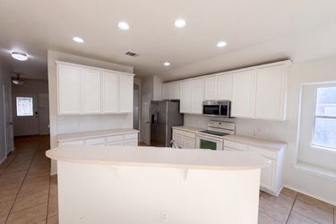 Photo 2 of 19 of 404 Timothy John Dr, Pflugerville, TX