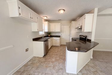Photo 2 of 25 of 308 Algrave Way, Columbia, SC
