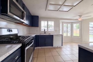 Photo 2 of 21 of 807 Mountain Meadows Dr, Katy, TX