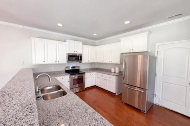 Photo 2 of 16 of 1317 Hosmer Ct, Wake Forest, NC