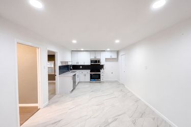 Photo 2 of 20 of 6718 Spring Haven St, San Antonio, TX