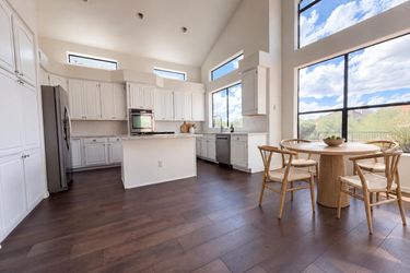 Photo 2 of 29 of 5997 N Moon Crest Dr, Tucson, AZ