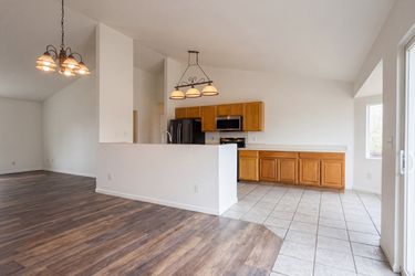 Photo 2 of 28 of 4098 La Junta Dr, Loveland, CO