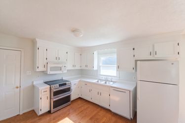 Photo 2 of 19 of 8921 Basswood Dr, Quinton, VA