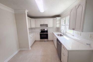 Photo 2 of 19 of 4503 Southern Webbing Mill Rd, Greensboro, NC