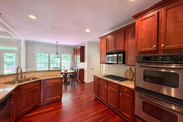 Photo 2 of 23 of 861 Windsor Creek Dr, Grayson, GA
