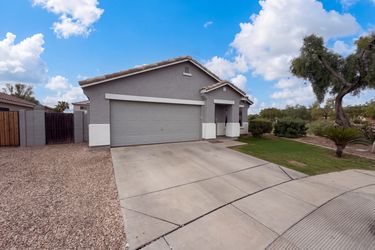 Photo 2 of 30 of 9729 W Cordes Rd, Tolleson, AZ