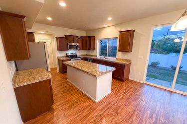 Photo 2 of 35 of 5573 Killarney Ct, Denver, CO