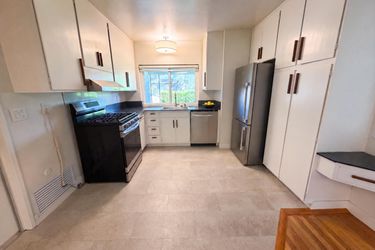 Photo 2 of 27 of 9630 Beachwood Dr, Orangevale, CA