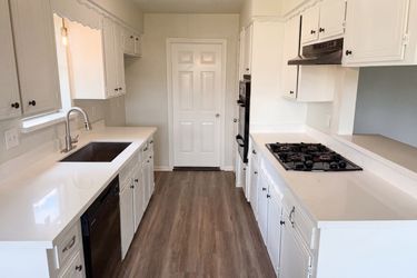 Photo 2 of 21 of 311 Fir Ridge Dr, Huffman, TX