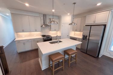 Photo 2 of 35 of 415 Olmstead Way, Alpharetta, GA