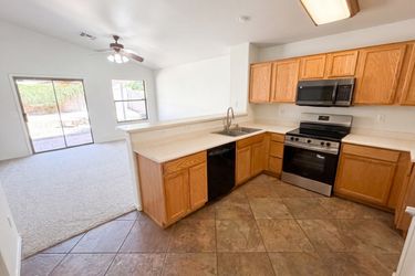 Photo 2 of 28 of 8271 N 112th Ave, Peoria, AZ