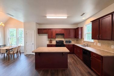 Photo 2 of 17 of 612 Turmeric Ln, Durham, NC
