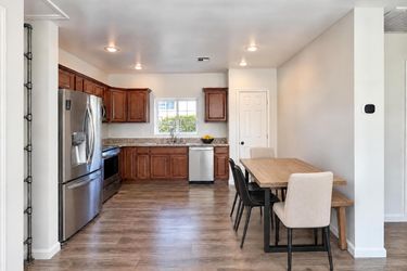 Photo 2 of 29 of 1131 E Virginia Ave, Phoenix, AZ