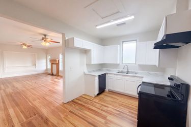 Photo 2 of 27 of 4805 Coronet Rd, Plant City, FL