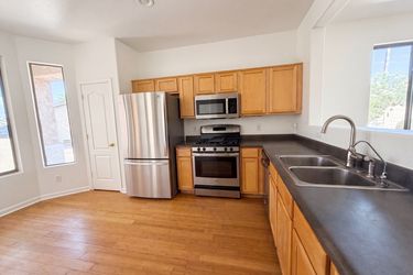Photo 2 of 19 of 3421 E Dennisport Ave, Gilbert, AZ