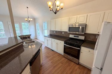 Photo 2 of 23 of 4067 Lions Gate, Douglasville, GA