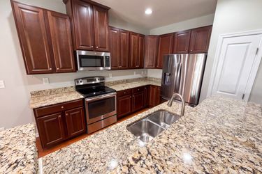 Photo 2 of 16 of 1006 Oakmere Rd, Waxhaw, NC