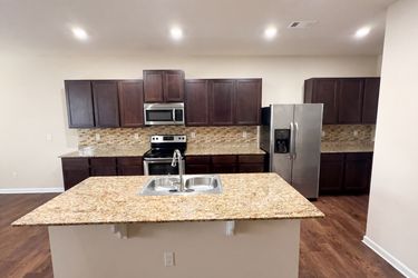 Photo 2 of 39 of 8496 Glenview St, Douglasville, GA
