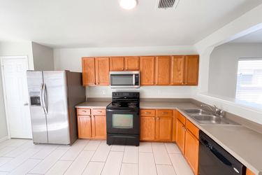 Photo 2 of 11 of 10914 Rivera Cv, San Antonio, TX