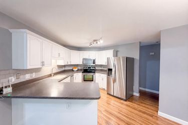 Photo 2 of 18 of 513 Saint Croix Dr, Holly Springs, NC