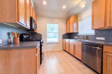 Photo 2 of 21 of 11327 Grass Lake Ln, Richmond, TX