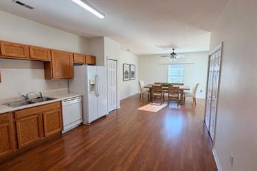 Photo 2 of 17 of 7175 Somerset Springs Dr, Charlotte, NC