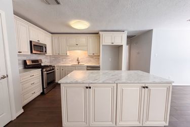 Photo 2 of 19 of 21886 Pinewilde Ct, Porter, TX