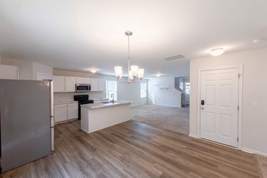 Photo 2 of 16 of 4066 Calloway Rd, Raeford, NC