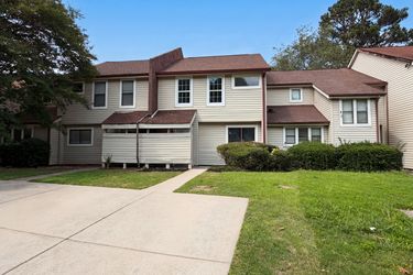 Exterior photo of 3271 Tennington Pl